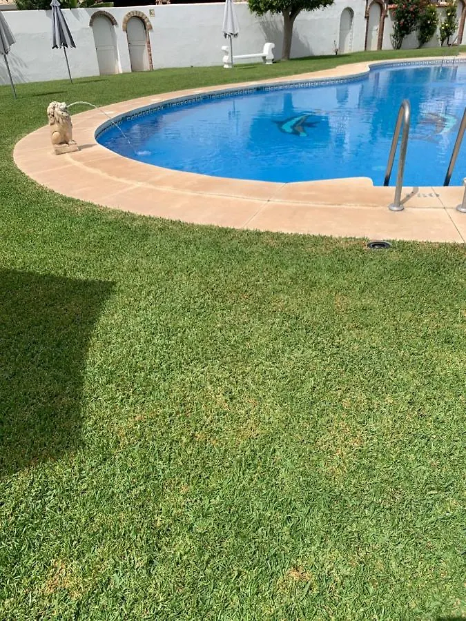 Chalet Adosado, 3 Habitaciones Malaga Holiday home