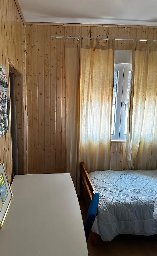 Chalet Adosado, 3 Habitaciones Malaga